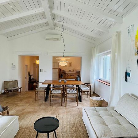 Luxury Villa In Istria - 9,000 Sqm Private Estate With Pool & Sauna, 15 Min To Sea, Near Fazana, 3 Bedrooms Juršići Екстериор снимка