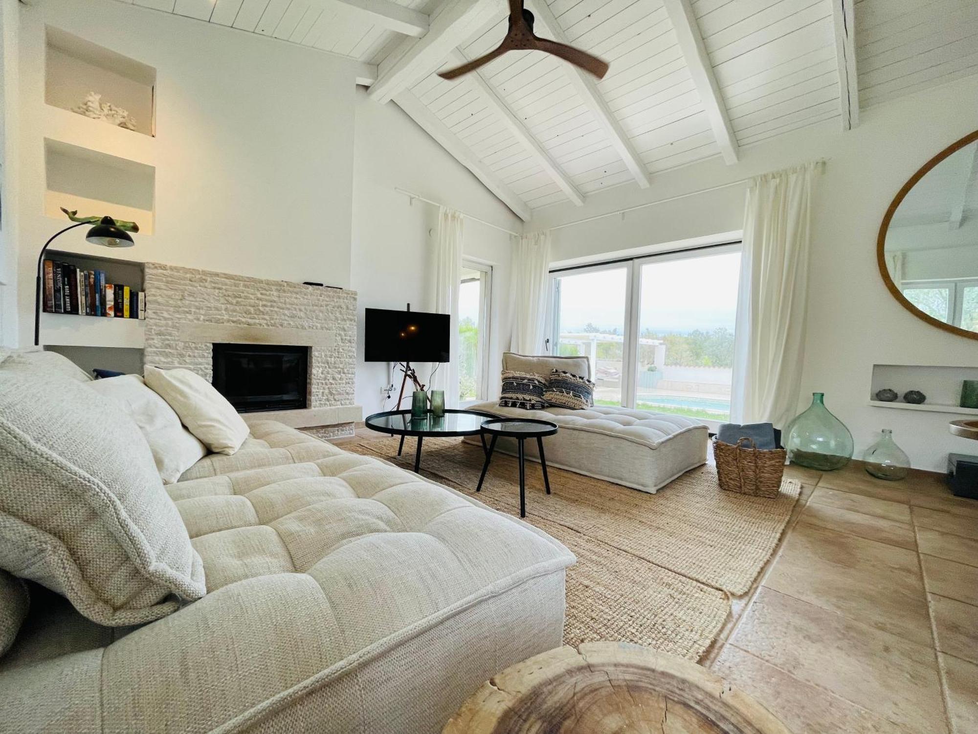 Luxury Villa In Istria - 9,000 Sqm Private Estate With Pool & Sauna, 15 Min To Sea, Near Fazana, 3 Bedrooms Juršići Екстериор снимка
