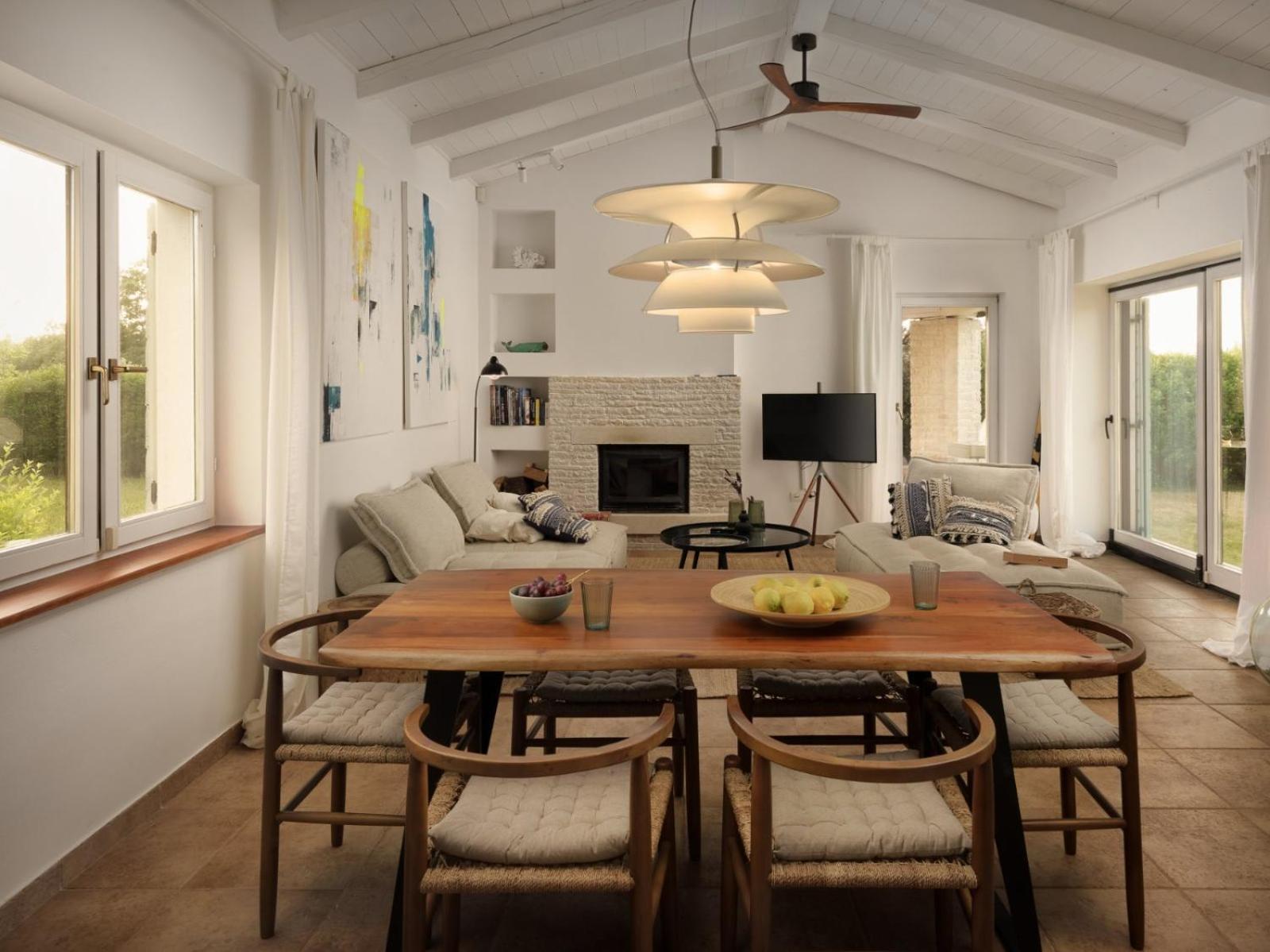 Luxury Villa In Istria - 9,000 Sqm Private Estate With Pool & Sauna, 15 Min To Sea, Near Fazana, 3 Bedrooms Juršići Екстериор снимка